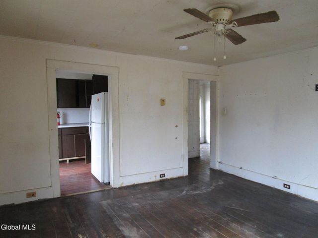 21 Ferry Street, Schuylerville, NY 12871