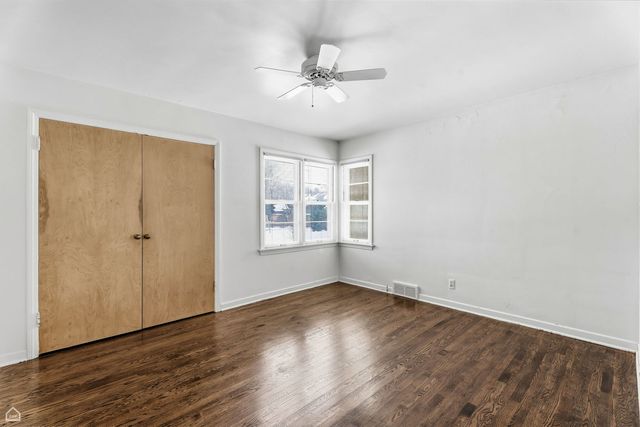 311 Grove Street, Crystal Lake, IL 60014