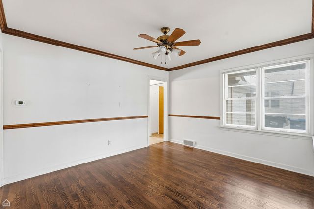 311 Grove Street, Crystal Lake, IL 60014