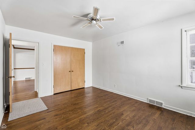 311 Grove Street, Crystal Lake, IL 60014