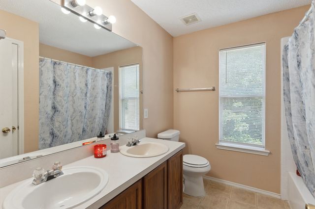 2911 Post Oak Drive, Seagoville, TX 75159