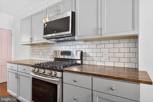 124 S NEWBERRY ST, York, PA 17401