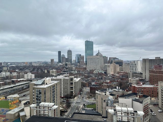 1 Nassau St 2210, Boston, MA 02111