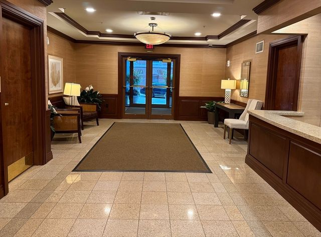 1 Nassau St 2210, Boston, MA 02111