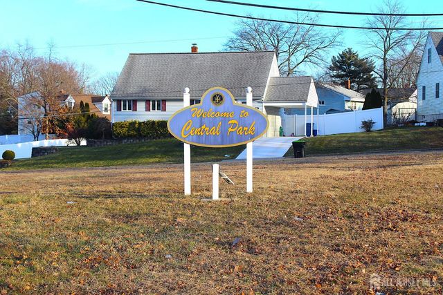 95 Athens Avenue, Old Bridge, NJ 08879