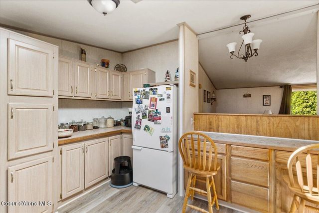 2206 W Oxford CIR, Coeur D'alene, ID 83815