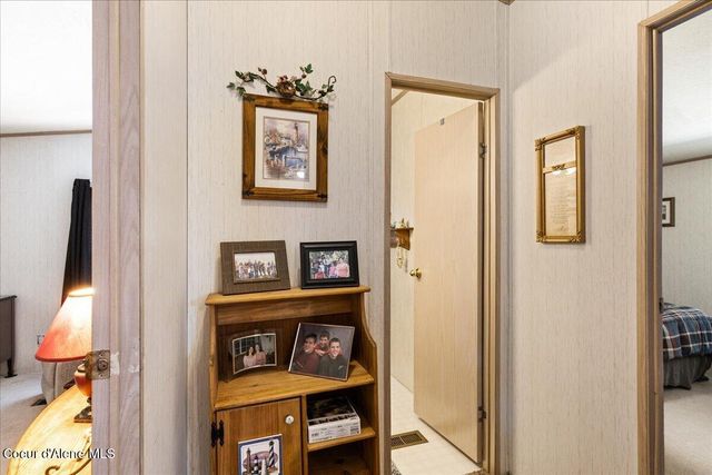 2206 W Oxford CIR, Coeur D'alene, ID 83815