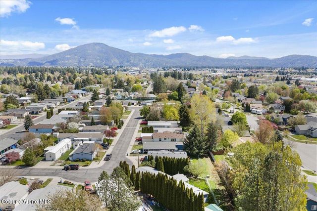 2206 W Oxford CIR, Coeur D'alene, ID 83815