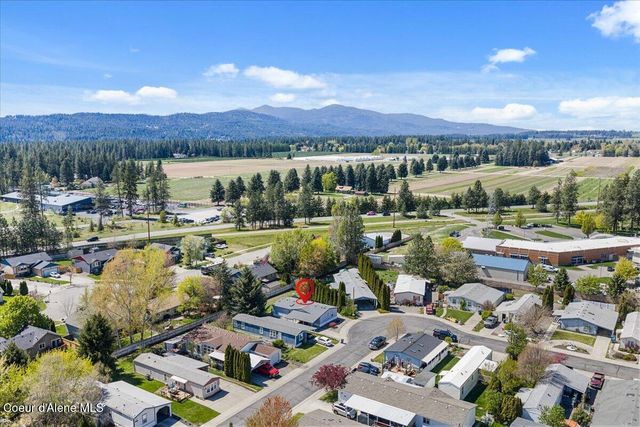 2206 W Oxford CIR, Coeur D'alene, ID 83815