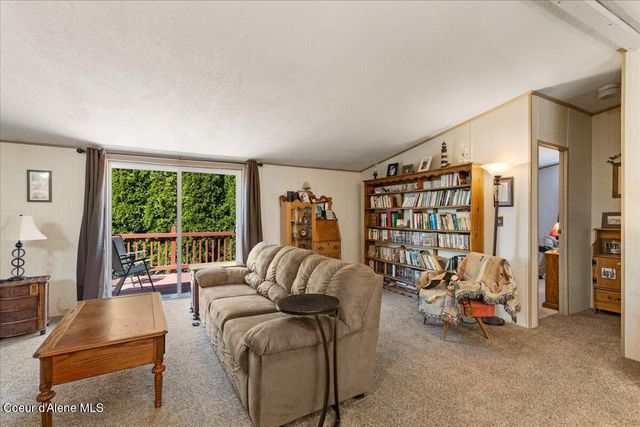 2206 W Oxford CIR, Coeur D'alene, ID 83815