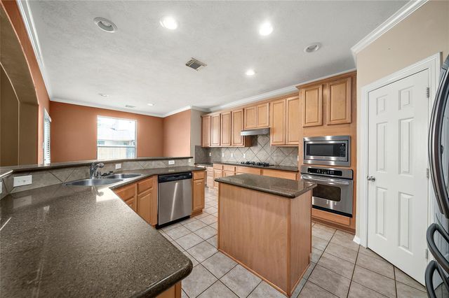4603 Chaperel Drive, Pearland, TX 77584