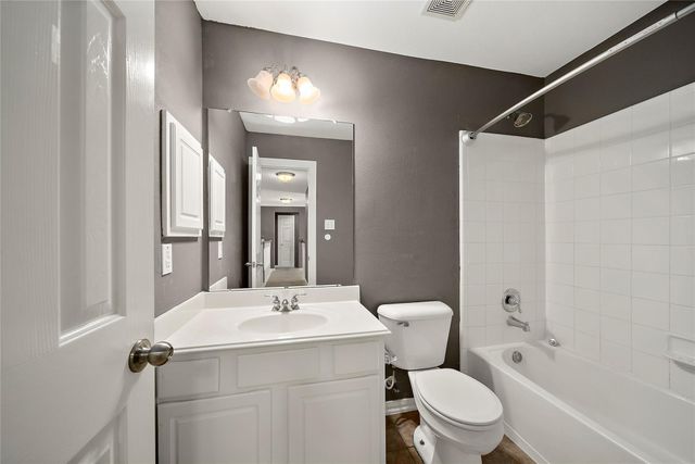 4603 Chaperel Drive, Pearland, TX 77584
