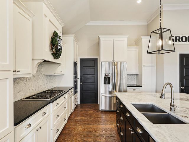 8313 Pinnacle Drive, Frisco, TX 75033