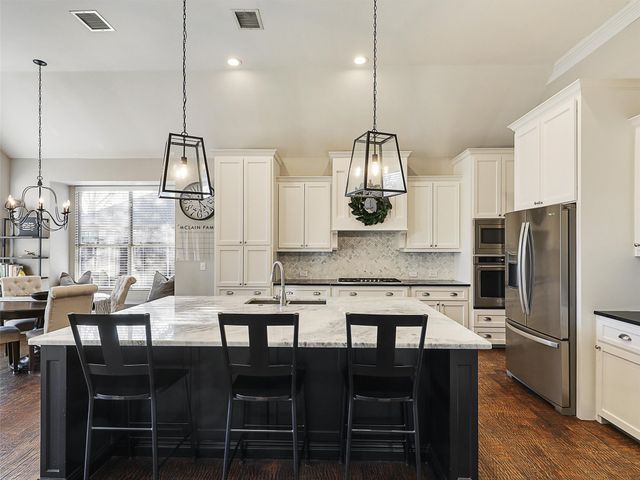 8313 Pinnacle Drive, Frisco, TX 75033