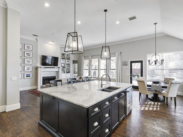 8313 Pinnacle Drive, Frisco, TX 75033