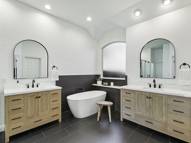 8313 Pinnacle Drive, Frisco, TX 75033