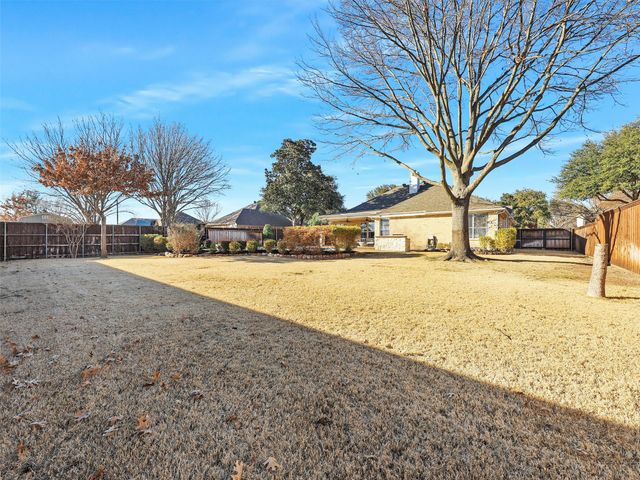 8313 Pinnacle Drive, Frisco, TX 75033