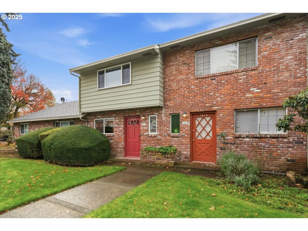 1812 Ne 19TH St, Gresham, OR 97030