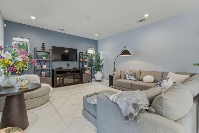 441 Cobalt Drive, Hollister, CA 95023