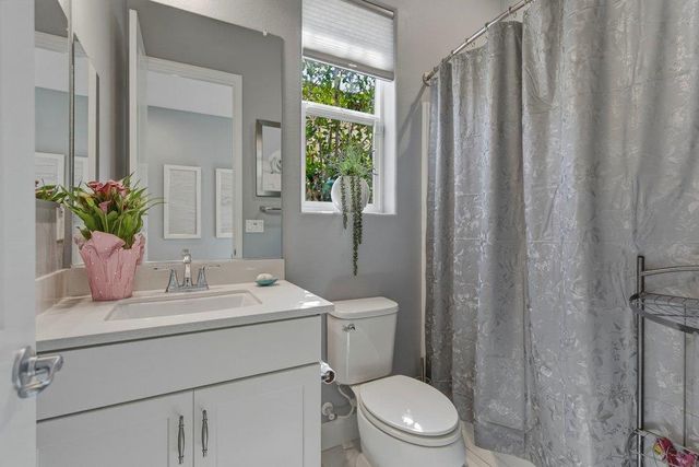 441 Cobalt Drive, Hollister, CA 95023