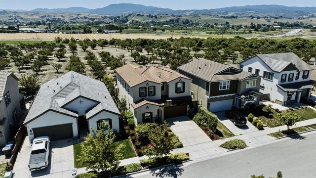 441 Cobalt Drive, Hollister, CA 95023
