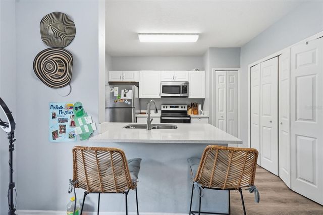 1250 CHARLESWORTH DRIVE, Wesley Chapel, FL 33543