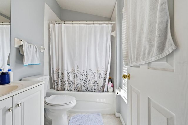 1250 CHARLESWORTH DRIVE, Wesley Chapel, FL 33543
