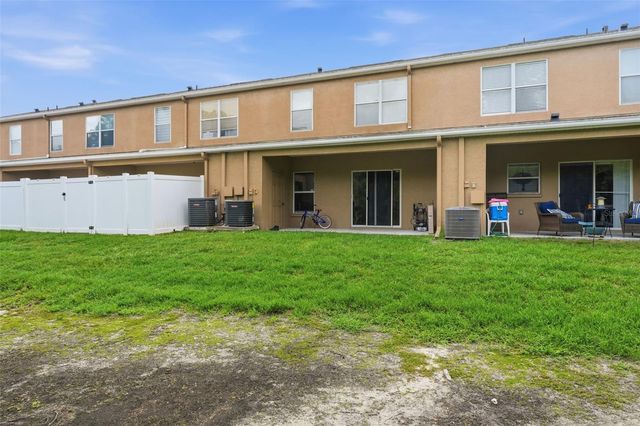 1250 CHARLESWORTH DRIVE, Wesley Chapel, FL 33543