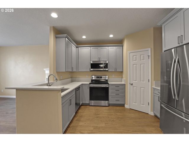 1629 Sw 171ST Ter, Beaverton, OR 97003