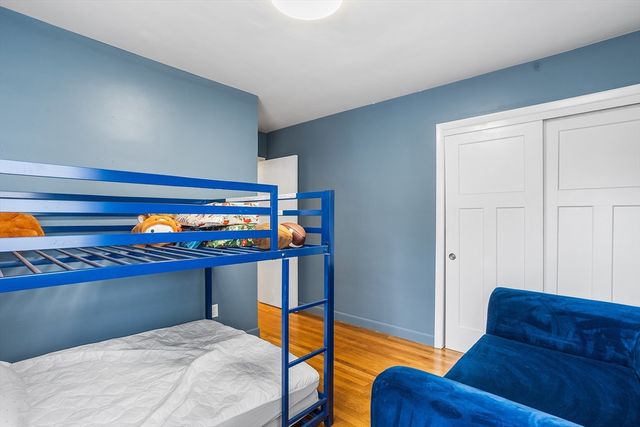 1064 Somerset Ave, Dighton, MA 02764