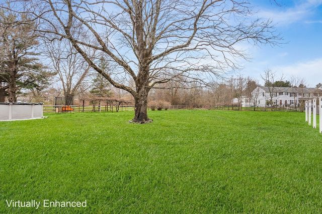 1064 Somerset Ave, Dighton, MA 02764