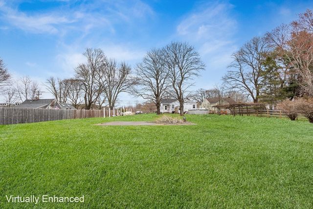 1064 Somerset Ave, Dighton, MA 02764