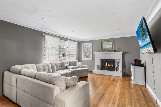 1064 Somerset Ave, Dighton, MA 02764