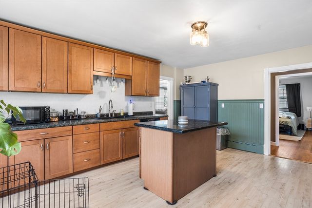 1064 Somerset Ave, Dighton, MA 02764