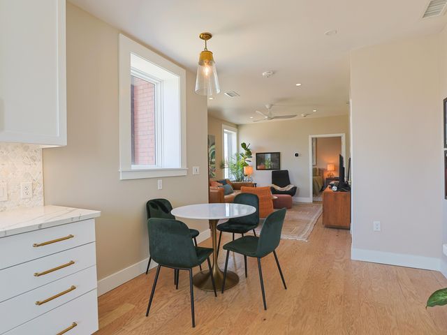 707 Georgia Ave Avenue 405, Chattanooga, TN 37402