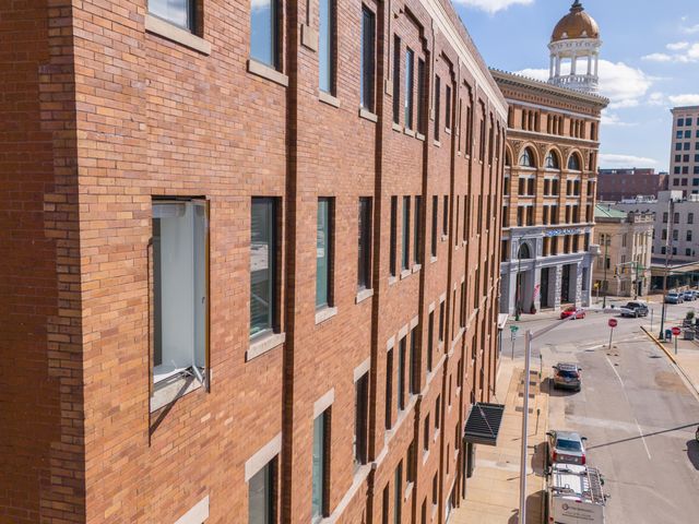707 Georgia Ave Avenue 405, Chattanooga, TN 37402