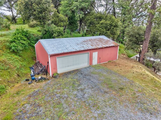 41860 Road 222, Oakhurst, CA 93644