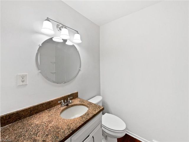 1176 Hickory Tree Road, Winston-salem, NC 27127