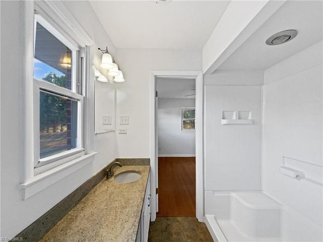 1176 Hickory Tree Road, Winston-salem, NC 27127