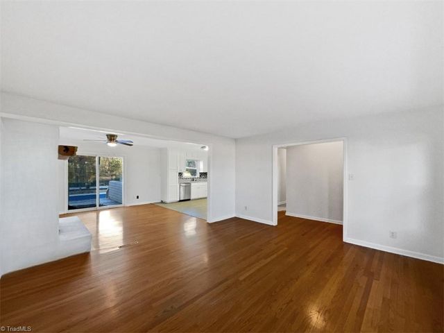 1176 Hickory Tree Road, Winston-salem, NC 27127