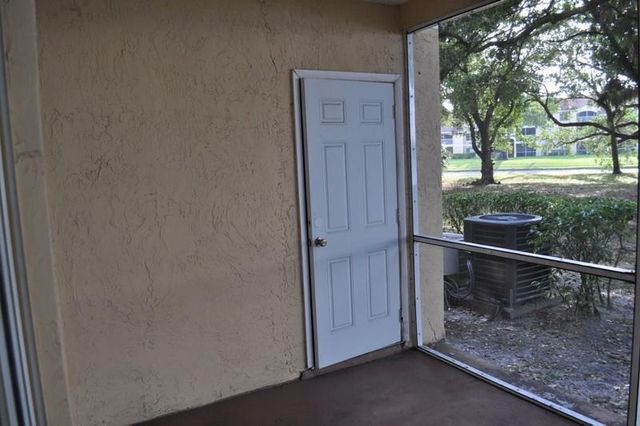 2465 NW 33RD Street 1506, Oakland Park, FL 33309