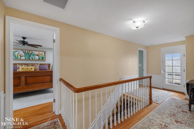 171 Merriweather Road, Grosse Pointe Farms, MI 48236