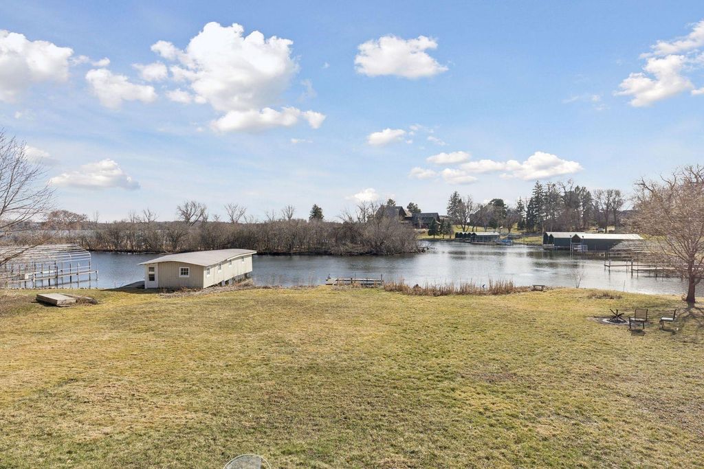 2685 Shadywood Road, Excelsior, MN 55331