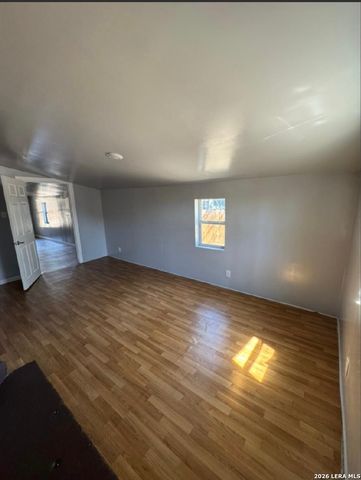 1111 DELGADO ST, San Antonio, TX 78207