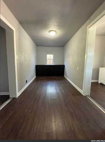 1111 DELGADO ST, San Antonio, TX 78207