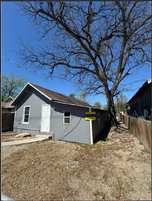 1111 DELGADO ST, San Antonio, TX 78207