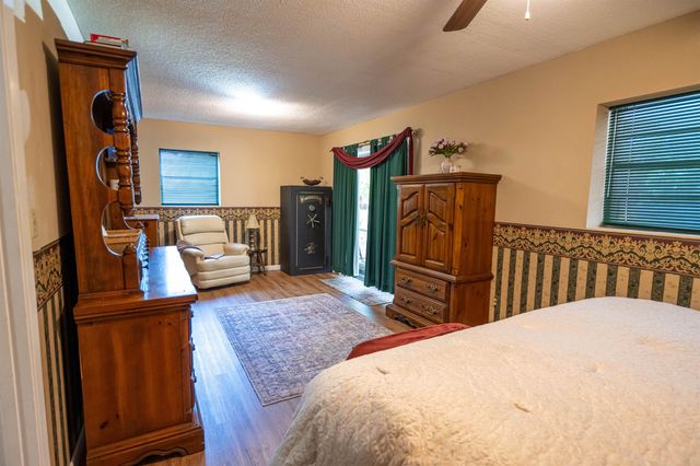 2102 Great Oak Drive, Tallahassee, FL 32303