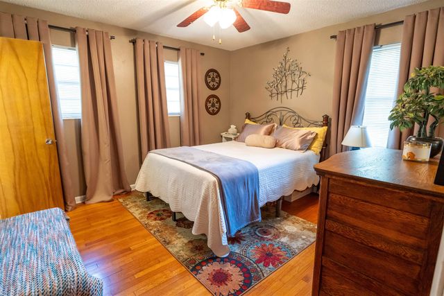 2102 Great Oak Drive, Tallahassee, FL 32303