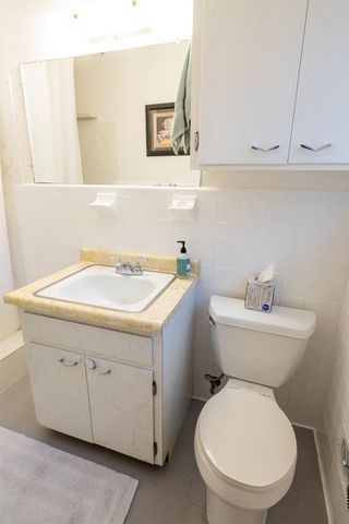 2102 Great Oak Drive, Tallahassee, FL 32303