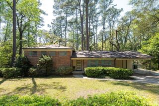 2102 Great Oak Drive, Tallahassee, FL 32303